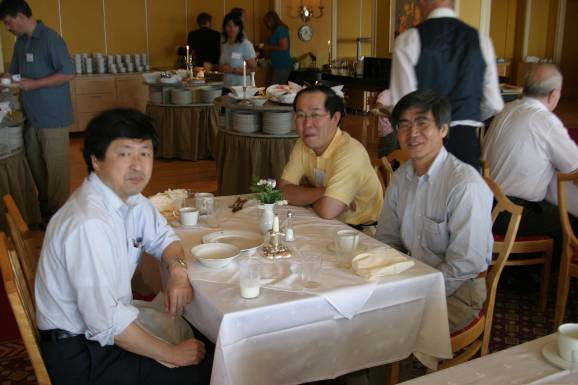 Nobukazu Teranishi, Tetsuo Nomoto and Junichi Nakamura