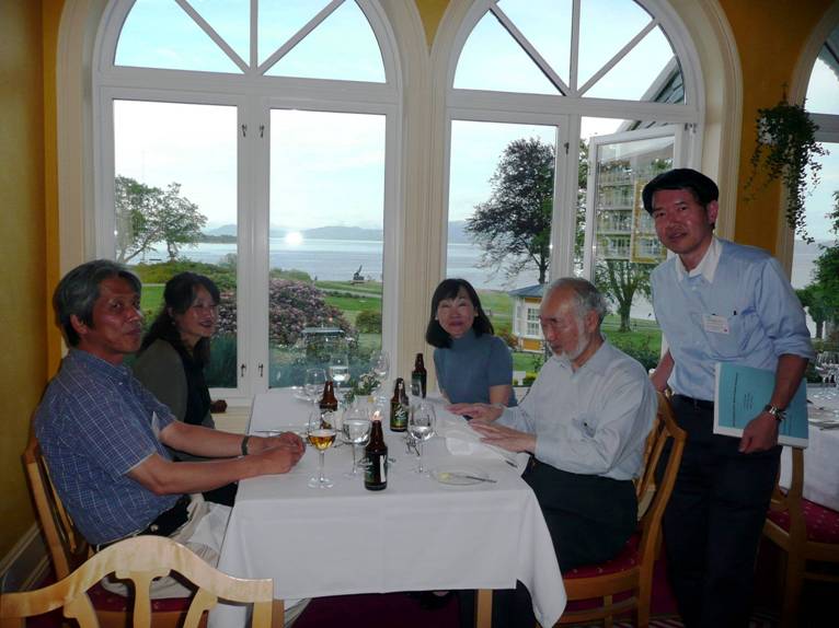 Tsutomu Nakamura and wife, Prof. Etoh and wife.